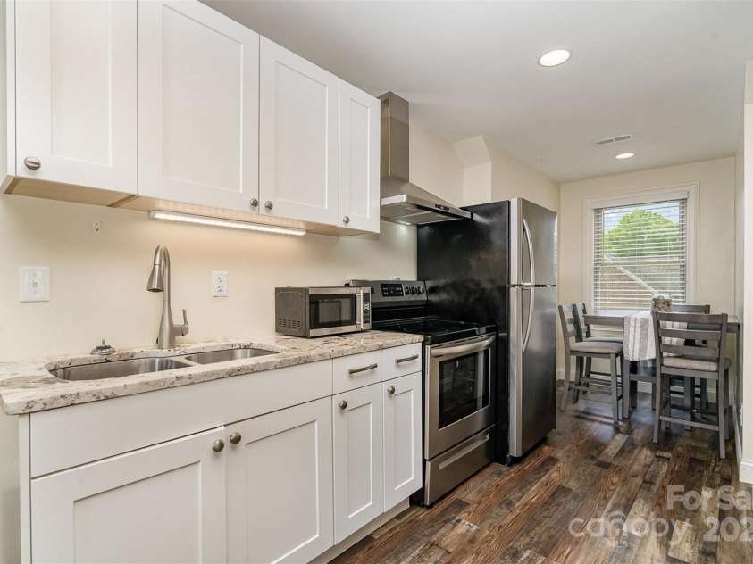 6419 Gilead Road, Huntersville, NC 28078.  MLS# CAR4245845, YatesRealty ID 17850. 