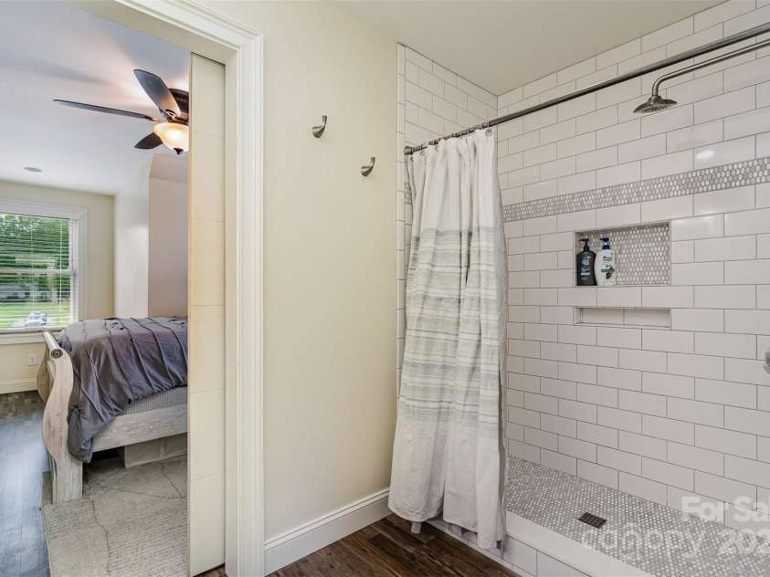 6419 Gilead Road, Huntersville, NC 28078.  MLS# CAR4245845, YatesRealty ID 17850. 