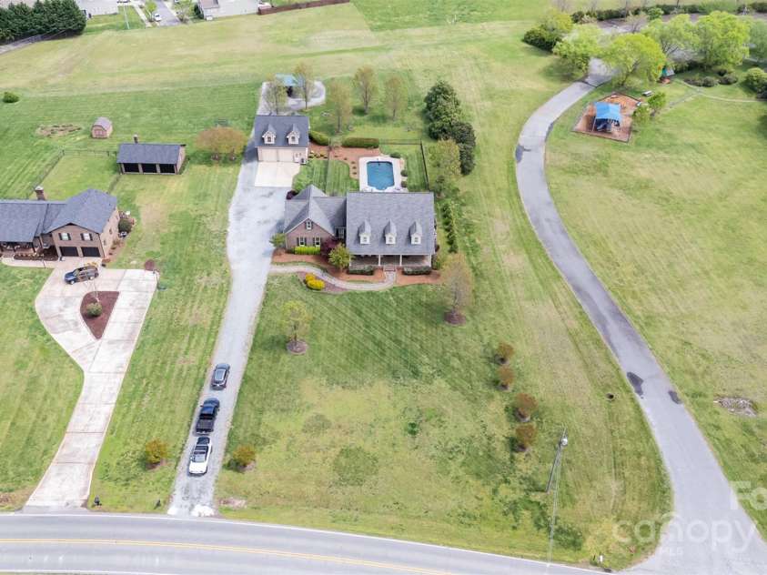 6419 Gilead Road, Huntersville, NC 28078.  MLS# CAR4245845, YatesRealty ID 17850. 