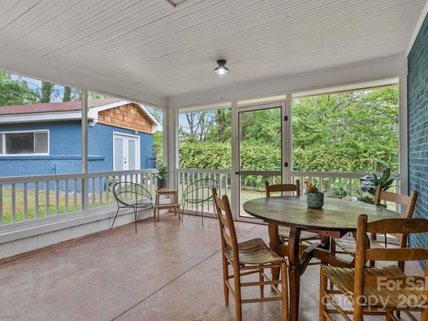 30 Joyner Avenue, Asheville, NC 28806.  MLS# CAR4256077, YatesRealty ID 17851. Back Screened Porch