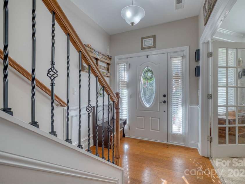 139 Autumn Grove Lane, Mooresville, NC 28115.  MLS# CAR4245679, YatesRealty ID 17852. 
