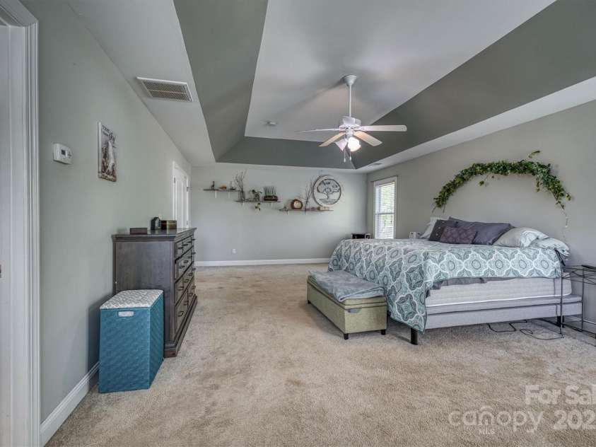 139 Autumn Grove Lane, Mooresville, NC 28115.  MLS# CAR4245679, YatesRealty ID 17852. 