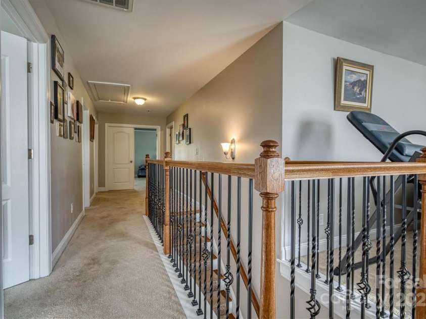 139 Autumn Grove Lane, Mooresville, NC 28115.  MLS# CAR4245679, YatesRealty ID 17852. 