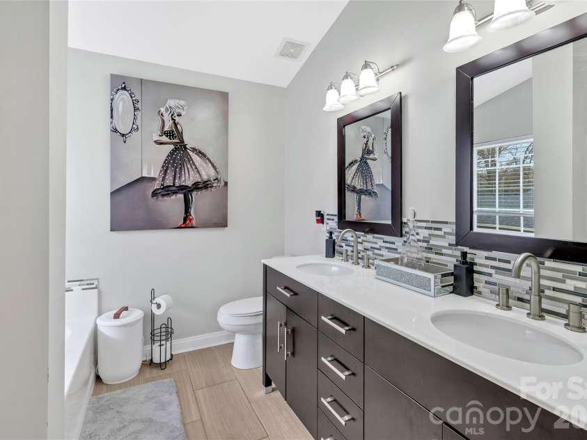 3409 Arbor Pointe Drive, Indian Trail, NC 28079.  MLS# CAR4354753, YatesRealty ID 17853. 