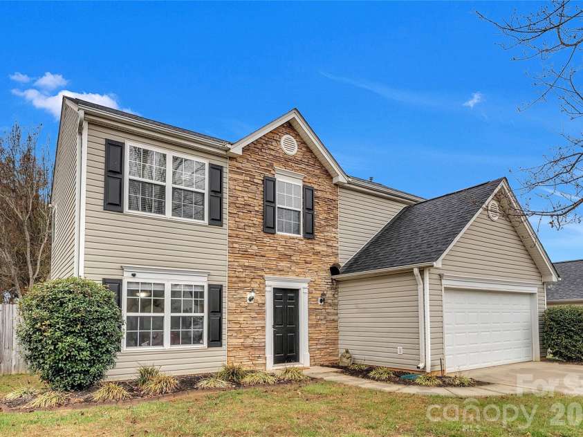 3409 Arbor Pointe Drive, Indian Trail, NC 28079.  MLS# CAR4354753, YatesRealty ID 17853. 