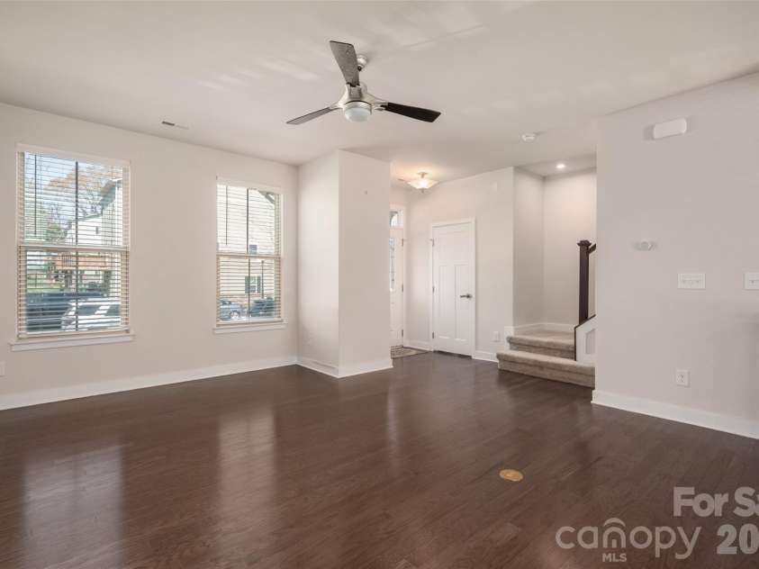 2025 Birchside Drive, Charlotte, NC 28205.  MLS# CAR4401208, YatesRealty ID 17854. 