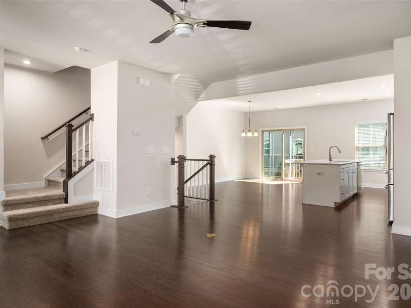2025 Birchside Drive, Charlotte, NC 28205.  MLS# CAR4401208, YatesRealty ID 17854. 