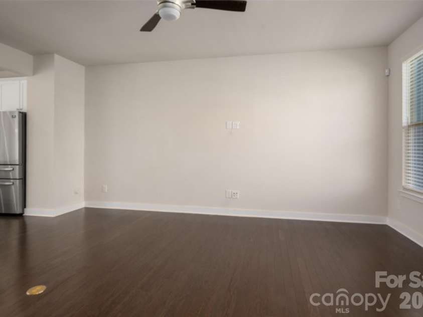2025 Birchside Drive, Charlotte, NC 28205.  MLS# CAR4401208, YatesRealty ID 17854. 