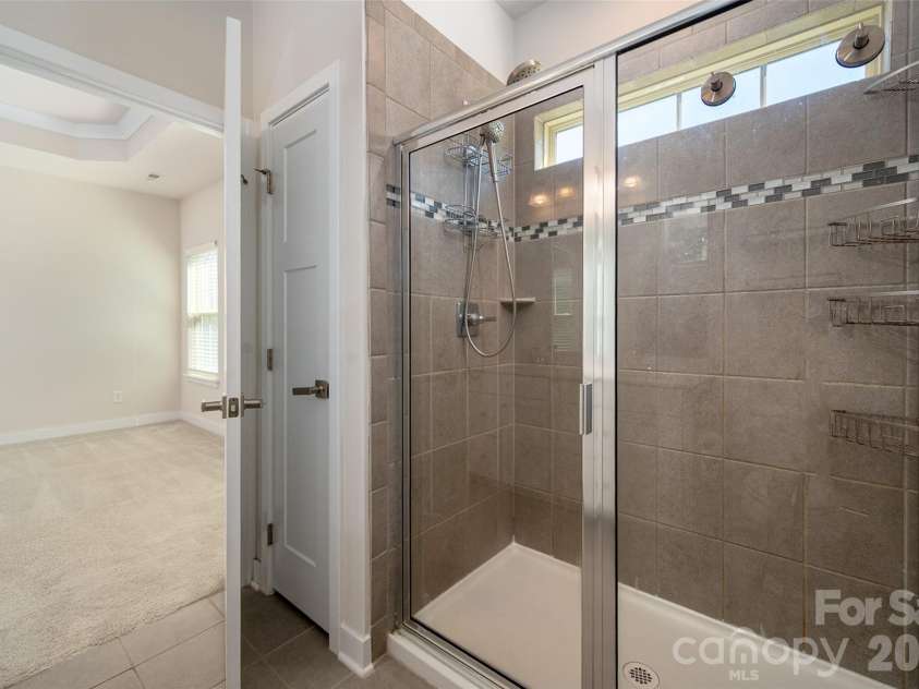 2025 Birchside Drive, Charlotte, NC 28205.  MLS# CAR4401208, YatesRealty ID 17854. 