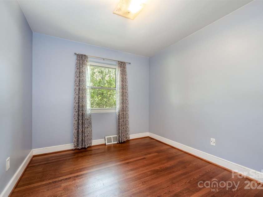 4044 Somerdale Lane, Charlotte, NC 28205.  MLS# CAR4265234, YatesRealty ID 17854. Bedroom 3