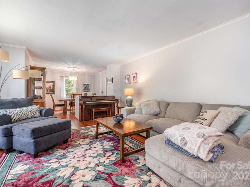 4044 Somerdale Lane, Charlotte, NC 28205.  MLS# CAR4265234, YatesRealty ID 17854. Living room facing Dining room