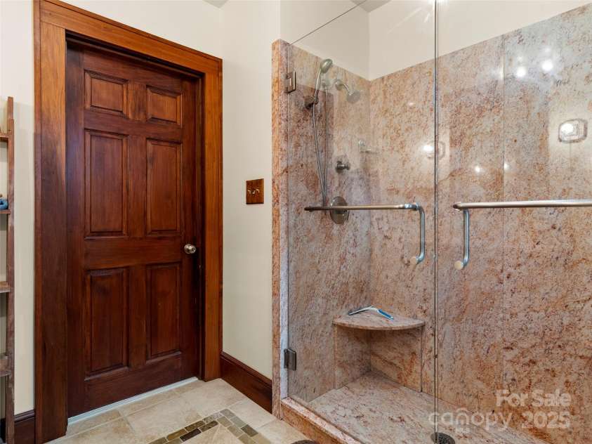 6 Woodley Avenue, Asheville, NC 28804.  MLS# CAR4260218, YatesRealty ID 17855. 