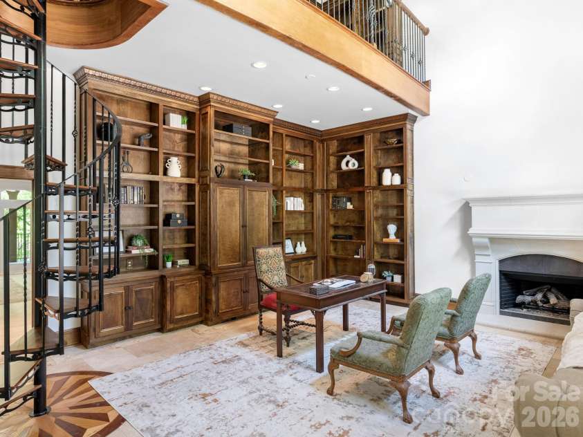 9505 Greyson Ridge Drive, Charlotte, NC 28277.  MLS# CAR4355781, YatesRealty ID 17855. 2 Story Study 