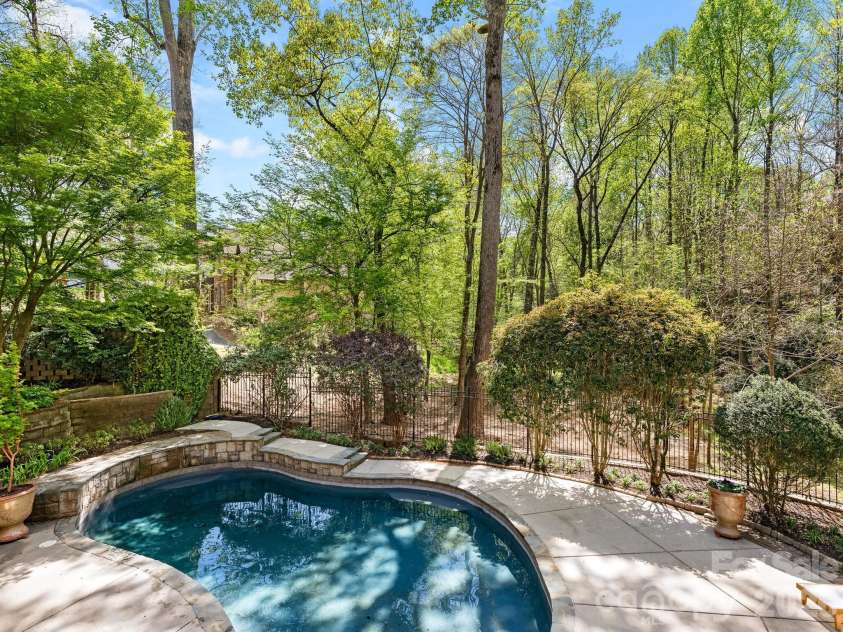 9505 Greyson Ridge Drive, Charlotte, NC 28277.  MLS# CAR4355781, YatesRealty ID 17855. Pool 