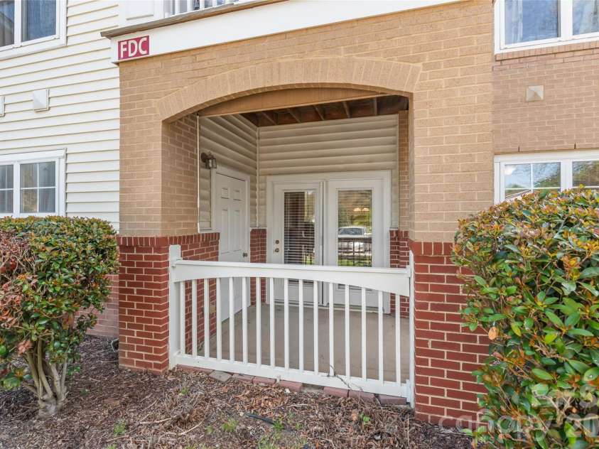 16439 Golden River Lane, Charlotte, NC 28277.  MLS# CAR4360142, YatesRealty ID 17856. Covered Patio