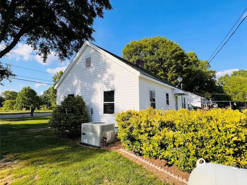 716 Union Street, Marshville, NC 28103.  MLS# CAR4251850, YatesRealty ID 17856. 