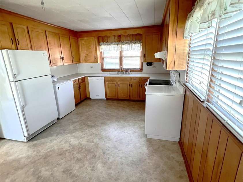 716 Union Street, Marshville, NC 28103.  MLS# CAR4251850, YatesRealty ID 17856. 