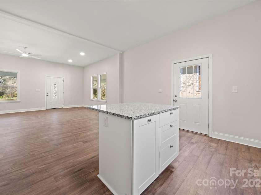 167 Saluda Street, Chester, SC 29706.  MLS# CAR4232529, YatesRealty ID 17857. 