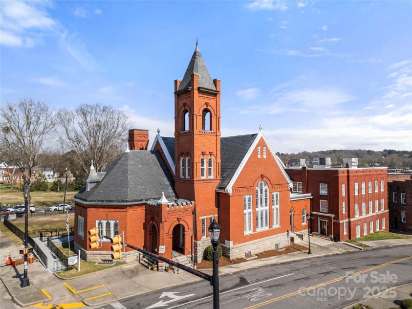 167 Saluda Street, Chester, SC 29706.  MLS# CAR4232529, YatesRealty ID 17857. 