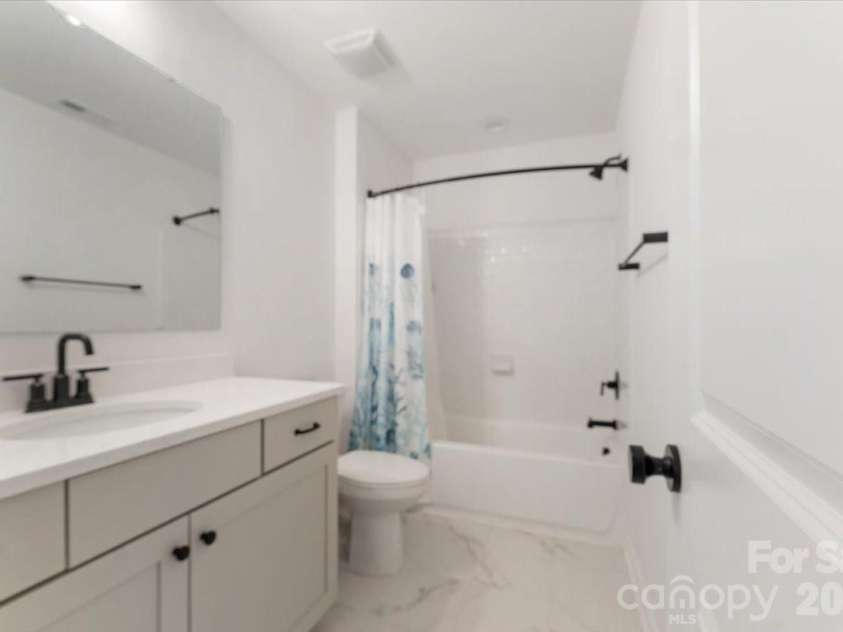 3934 Zinnia Drive, Harrisburg, NC 28075.  MLS# CAR4367243, YatesRealty ID 17857. 