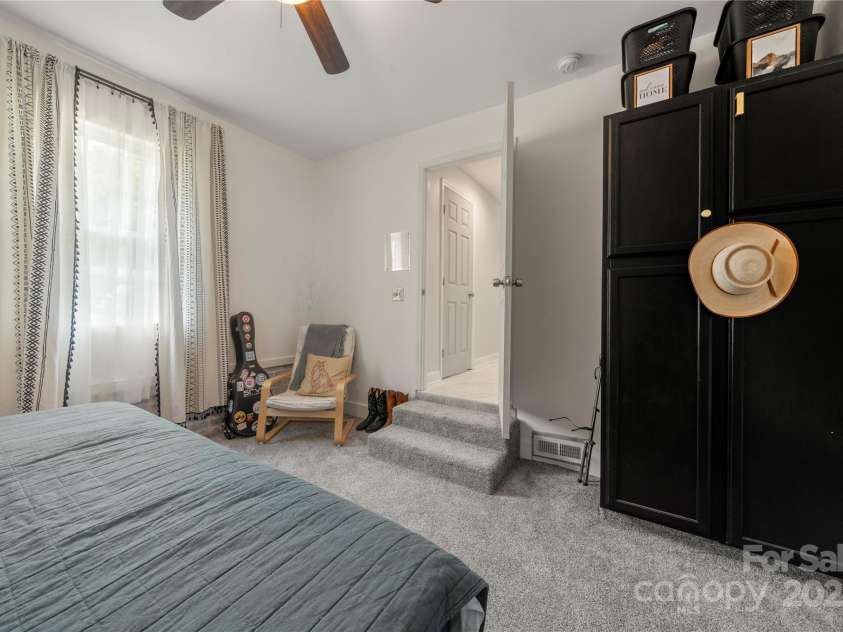 1116 Juniper Street, Kannapolis, NC 28081.  MLS# CAR4267087, YatesRealty ID 17859. 