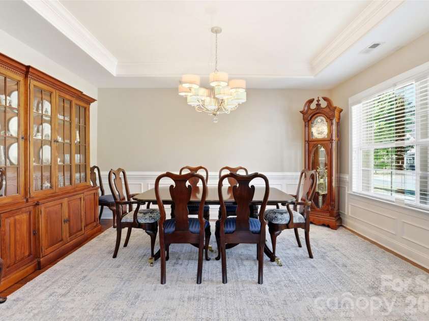 2020 Madeira Circle, Waxhaw, NC 28173.  MLS# CAR4370388, YatesRealty ID 17859. 