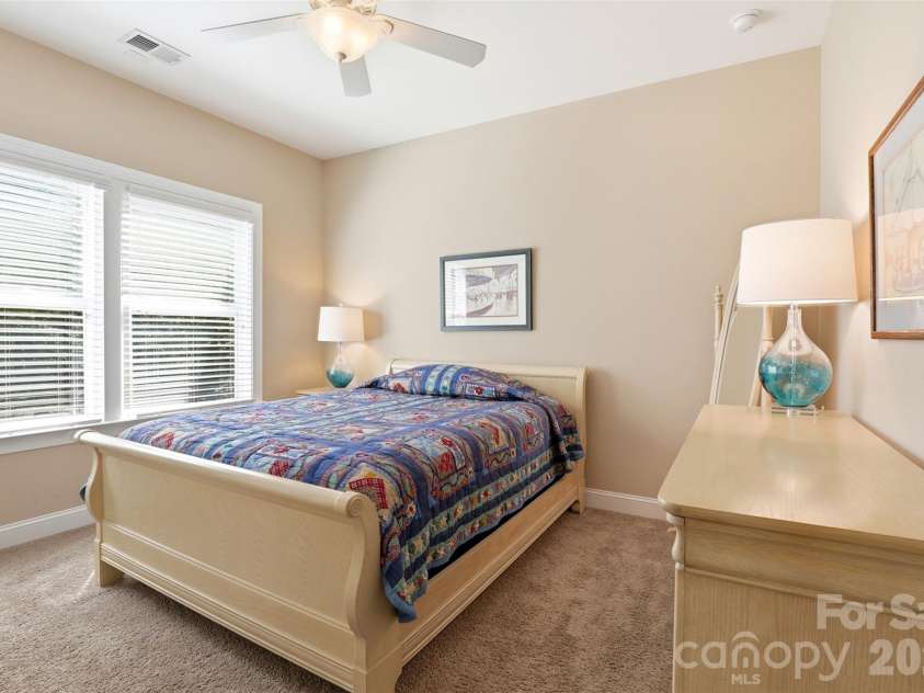 2020 Madeira Circle, Waxhaw, NC 28173.  MLS# CAR4370388, YatesRealty ID 17859. 
