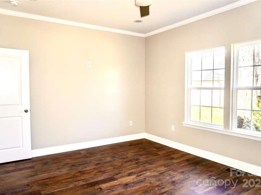 926 Poplar Street, Albemarle, NC 28001.  MLS# CAR4226386, YatesRealty ID 1786. 