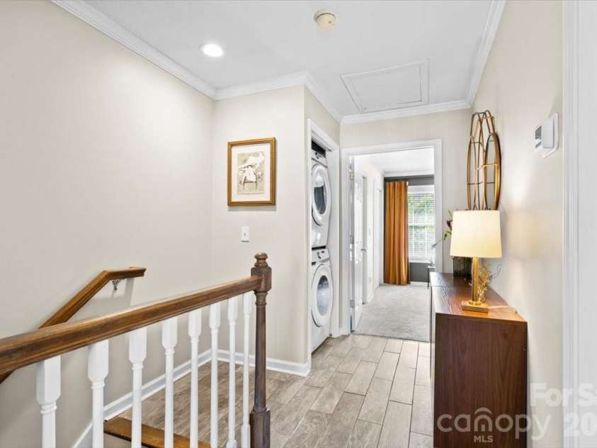 92 Rotunda Circle, Asheville, NC 28806.  MLS# CAR4372964, YatesRealty ID 17863. 