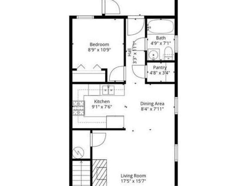 92 Rotunda Circle, Asheville, NC 28806.  MLS# CAR4372964, YatesRealty ID 17863. First floor