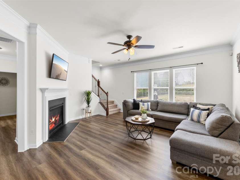 1532 Ridgehaven Road, Waxhaw, NC 28173.  MLS# CAR4361328, YatesRealty ID 17864. 