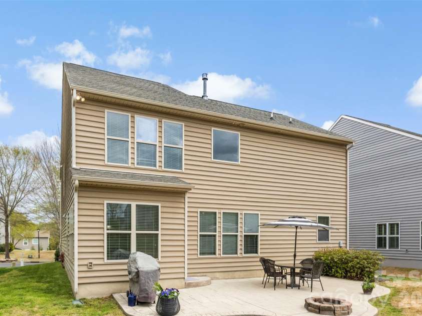 1532 Ridgehaven Road, Waxhaw, NC 28173.  MLS# CAR4361328, YatesRealty ID 17864. 