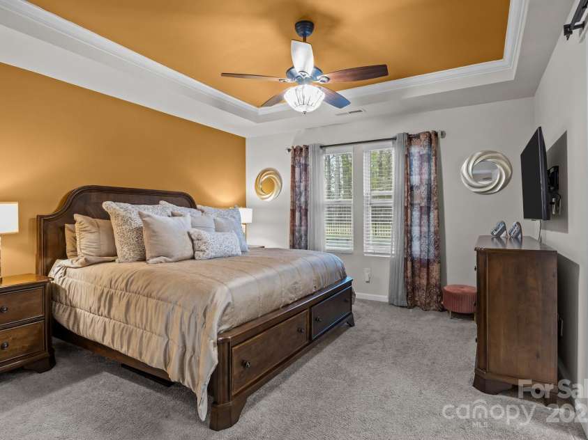 16038 Red Buckeye Lane, Huntersville, NC 28078.  MLS# CAR4241328, YatesRealty ID 17864. 
