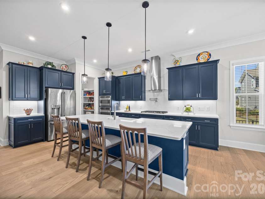 703 Bee Ridge Road, Belmont, NC 28012.  MLS# CAR4363166, YatesRealty ID 17866. 