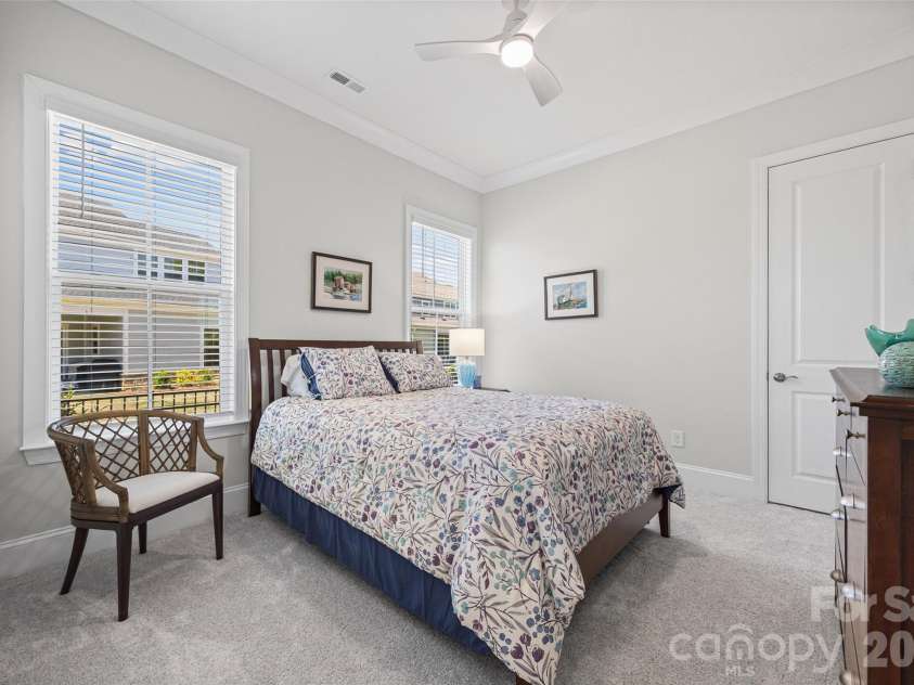703 Bee Ridge Road, Belmont, NC 28012.  MLS# CAR4363166, YatesRealty ID 17866. 