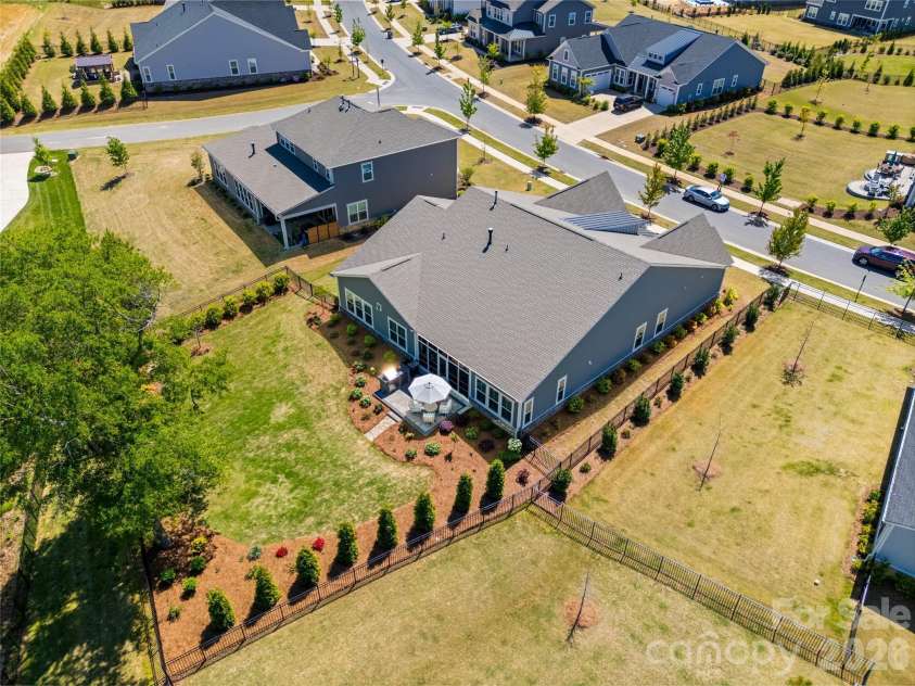 703 Bee Ridge Road, Belmont, NC 28012.  MLS# CAR4363166, YatesRealty ID 17866. 