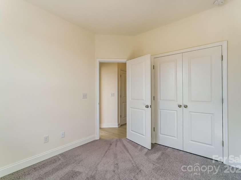 2907 Trade Street, Charlotte, NC 28208.  MLS# CAR4254572, YatesRealty ID 17868. Bedroom 3 - Upper Level