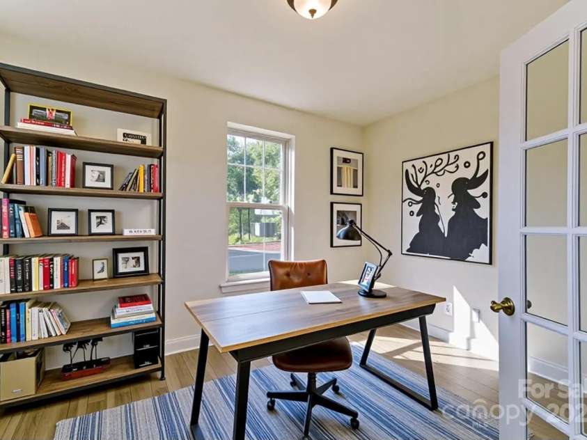 2907 Trade Street, Charlotte, NC 28208.  MLS# CAR4254572, YatesRealty ID 17868. Virtually Staged - Flex Room (Office) - Ground Level