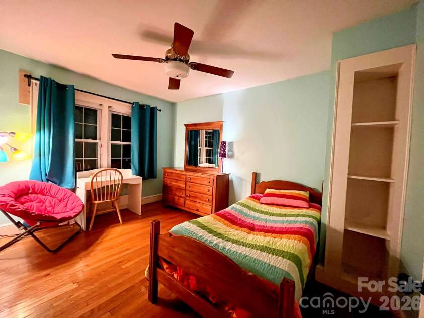 3 Forest Drive, Lexington, NC 27292.  MLS# CAR4342487, YatesRealty ID 17868. 