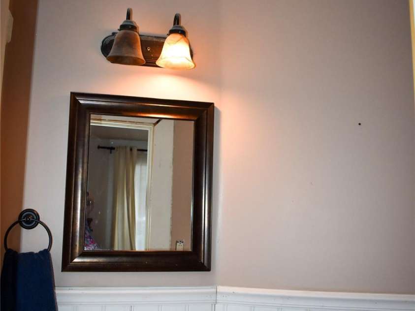 3 Forest Drive, Lexington, NC 27292.  MLS# CAR4342487, YatesRealty ID 17868. Primary Bathroom