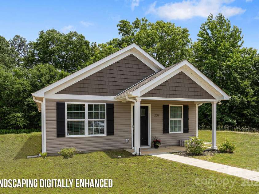 209 Gregory Street, Lancaster, SC 29720.  MLS# CAR4260122, YatesRealty ID 17869. 