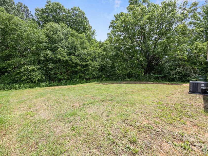 209 Gregory Street, Lancaster, SC 29720.  MLS# CAR4260122, YatesRealty ID 17869. 