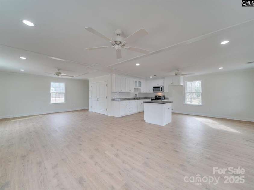 2002 Lystra Road, Camden, SC 29020.  MLS# CAR4288801, YatesRealty ID 1787. 