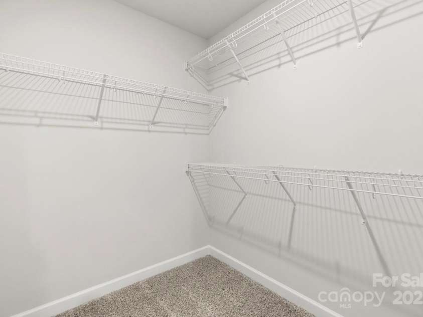 2131 Belterra Drive, Charlotte, NC 28216.  MLS# CAR4228809, YatesRealty ID 1787. Primary WIC