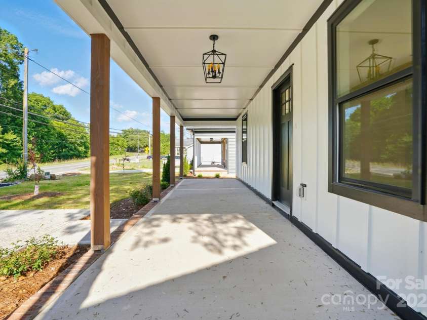 253 Hall Avenue, Concord, NC 28027.  MLS# CAR4260681, YatesRealty ID 17870. 