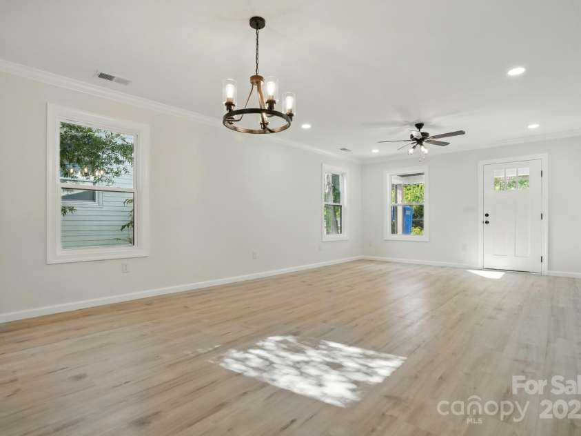 253 Hall Avenue, Concord, NC 28027.  MLS# CAR4260681, YatesRealty ID 17870. 