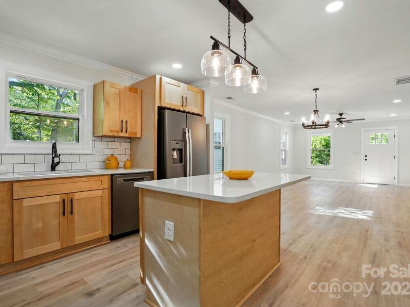 253 Hall Avenue, Concord, NC 28027.  MLS# CAR4260681, YatesRealty ID 17870. 