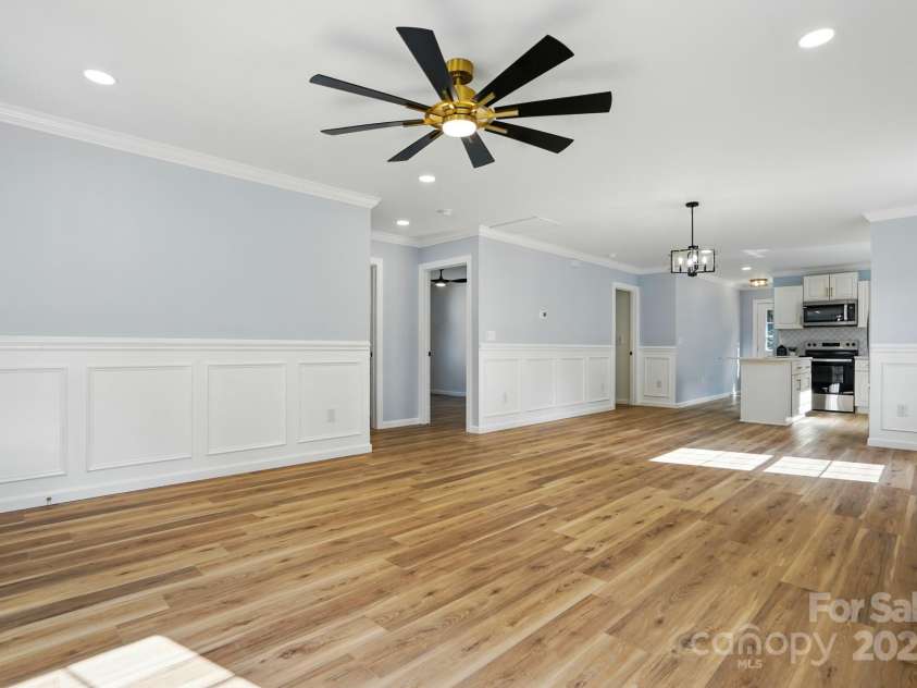 251 Hall Avenue, Concord, NC 28027.  MLS# CAR4260724, YatesRealty ID 17871. 