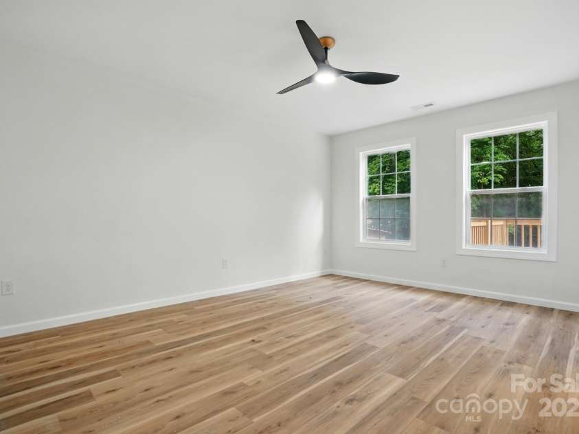 251 Hall Avenue, Concord, NC 28027.  MLS# CAR4260724, YatesRealty ID 17871. 