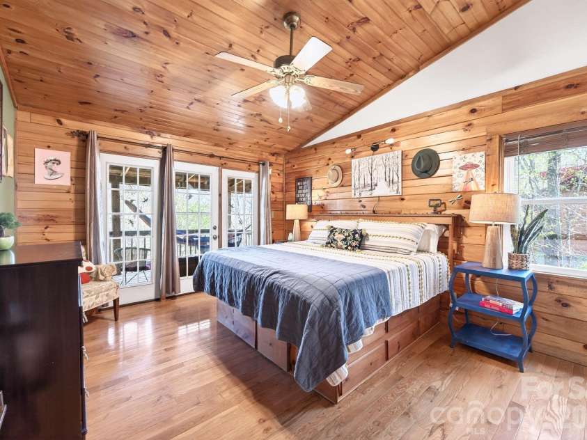 8 Blue Sky Drive, Leicester, NC 28748.  MLS# CAR4359937, YatesRealty ID 17871. Generous Sized Primary with Lots of Natural Light